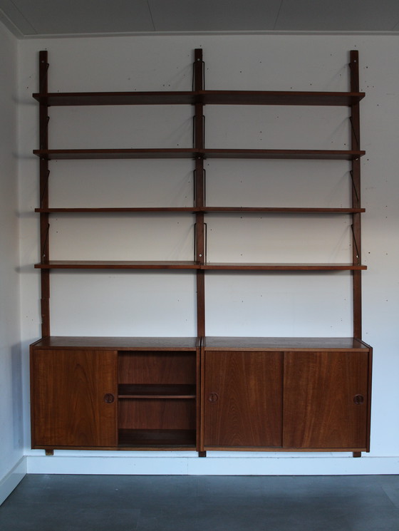 Image 1 of Sistema di pareti modulari danesi vintage in teak