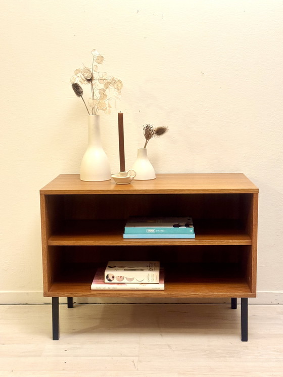 Image 1 of Buffet vintage en teck des années 1960/70