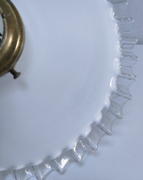 Image 1 of Opalen wandlamp, messing en porselein, begin 20e eeuw