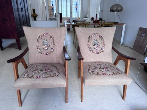 Two Nice Vintage Armchairs – fauteuils, Textile, Wood