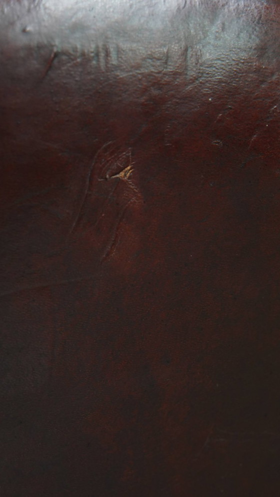 Image 1 of Donkere Engelse stijl schapenleren oorfauteuil