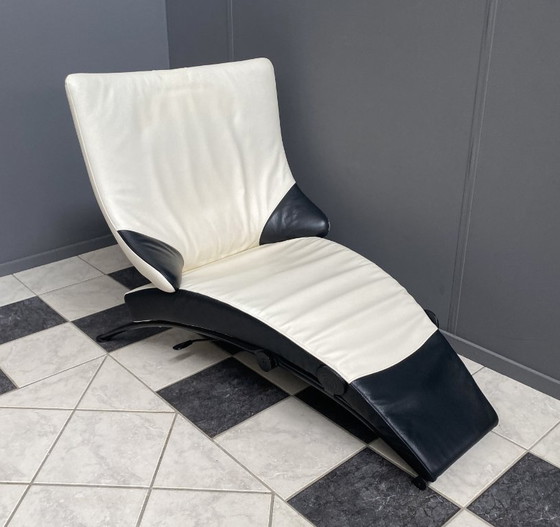 Image 1 of Sitzbank aus schwarzem und weißem Leder, Modell Solo 699, Design Stefan Heiliger, WK