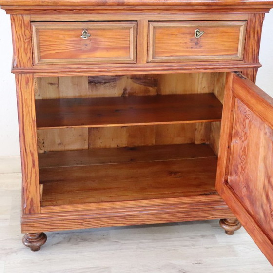 Vitrine ancienne en bois de mélèze, Italie, fin du XIXe siècle – Wood (photo 7 of 13)
