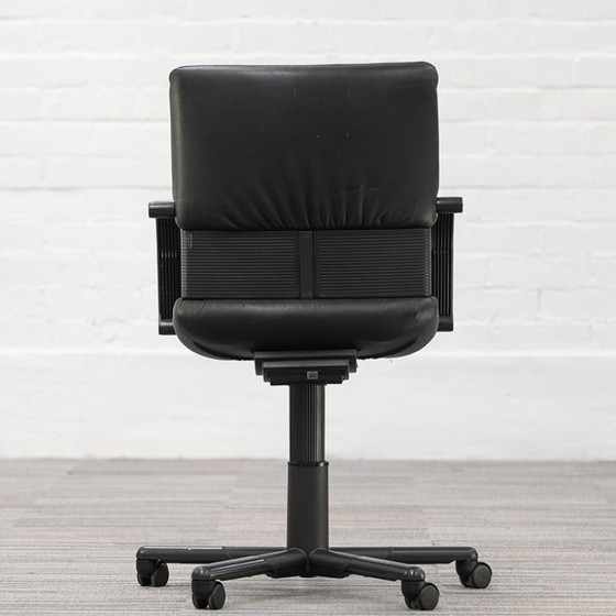 Image 1 of Vitra Figura Bureaustoel