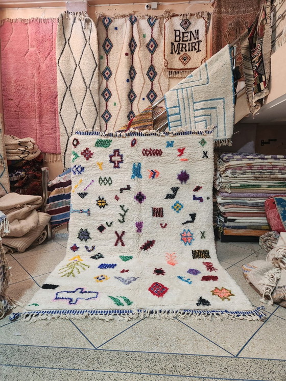 Image 1 of Tapis Marocain Coloré en laine naturelle. Tissé par des artisans