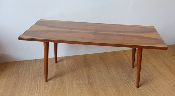 Image 1 of Table basse des années 1970.