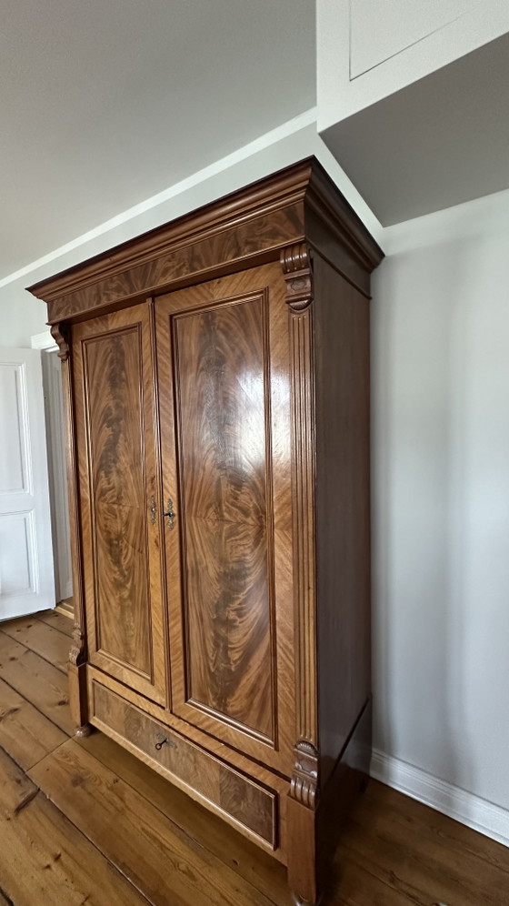 Image 1 of Magnifique meuble démontable de style Gründerzeit, en bois massif foncé – prêt à l'emploi