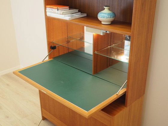 Estantería danesa de teca con mueble bar iluminado, estilo danés moderno de los años 70. – Librerías, Wood (photo 7 of 22)