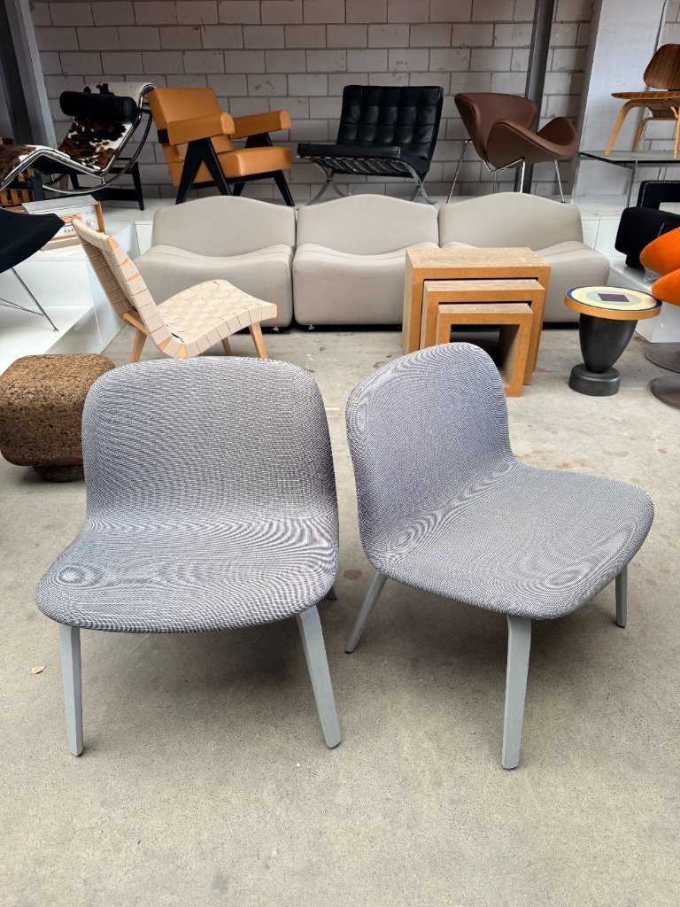 Muuto Visu Lounge chair (2x) | €175 | Whoppah