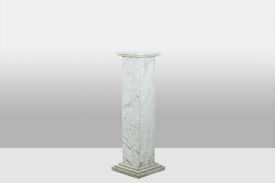 Image 1 of Pair of Art Deco columns in white marble, 20th century