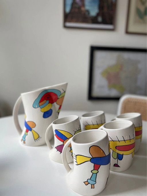 Set di tazze colorate