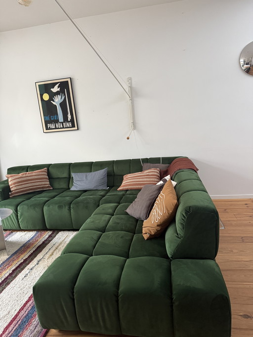 Brand new modular sofa “Temple” by Designwerk, very much in the style of the Tufty-Time by B&B Italia.