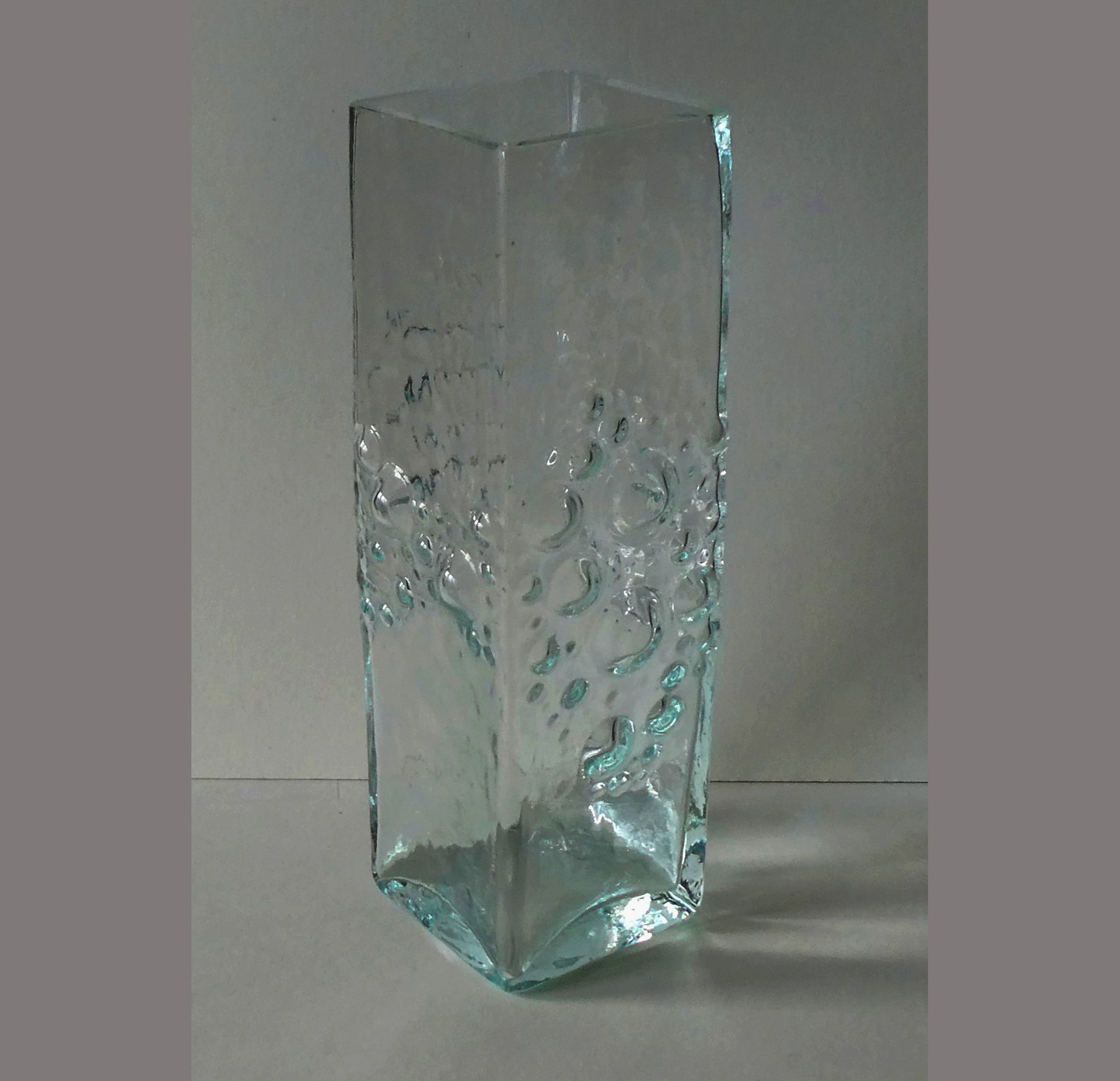 Fer galvanisé Pince de support de tuyau réglable Pince de tuyau robuste PVC Fer galvanisé Pince de support de tuyau réglable Pince de tuyau robuste PVC