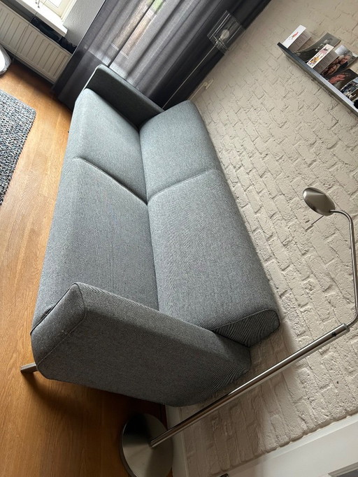 Sofá de tres plazas de primera categoría