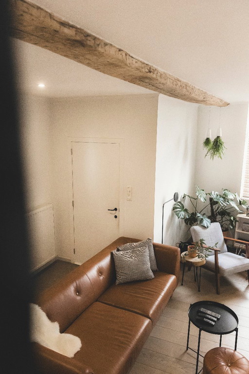 Cognac leather seat