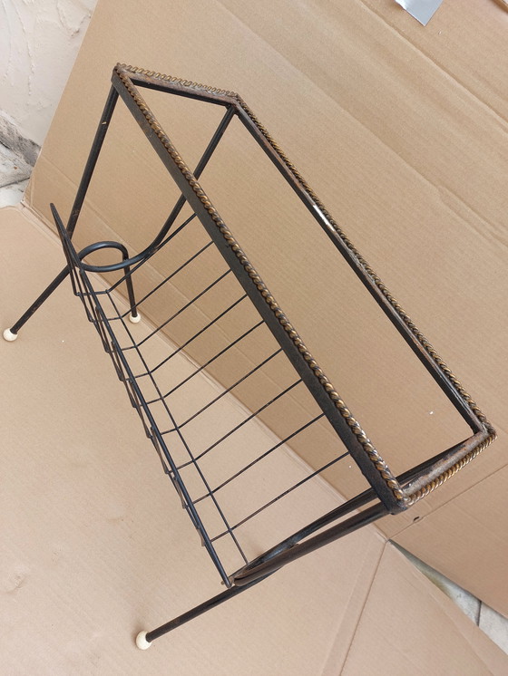 Image 1 of Vintage krantenbak