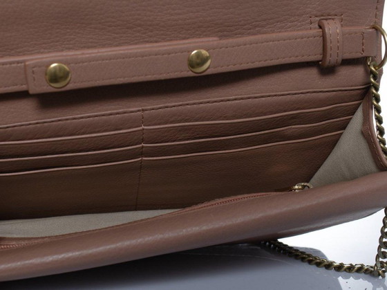 Image 1 of Borsa da sera Polina in pelle con bordo smerlato di See By Chloe.