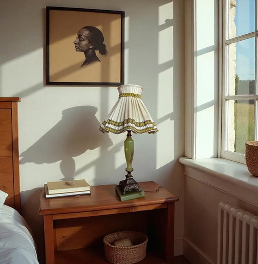 Vintage table lamp with onyx-look base and bronze details