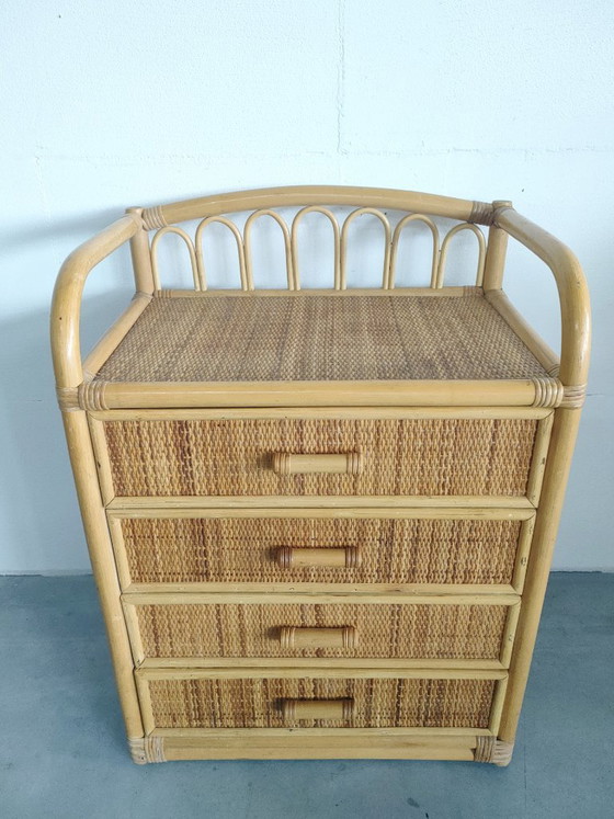 Commode Vintage Style Boho en Rotin et Osier – Armoires murales (photo 2 of 11)