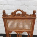 6 Oude Antieke Stoelen in Eik en Gevlochten Rieten Zitting en Rugleuning. In Goede Staat. Op te Halen.