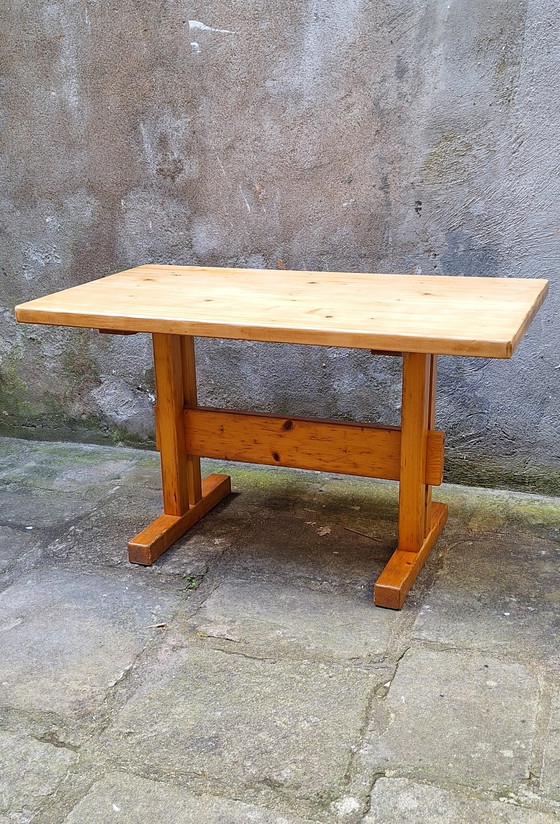 Image 1 of Charlotte Perriand Mesa de comedor Les Arcs