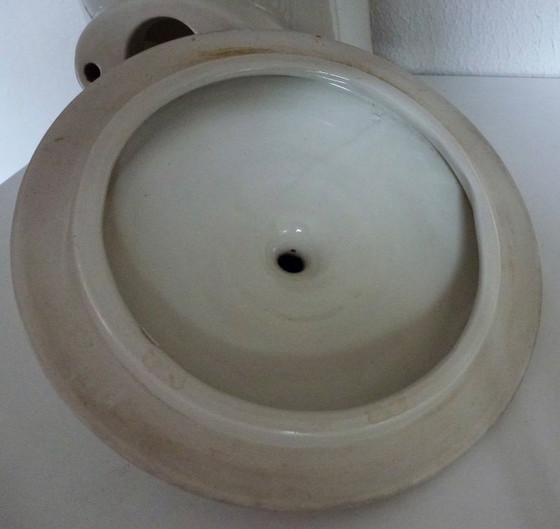 Image 1 of Mayonnaise jar with lid, made of solid stoneware.