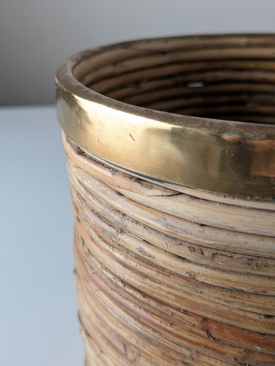 Image 1 of Italiaanse plantenbak van riet en messing uit het midden van de 20e eeuw, jaren 70.