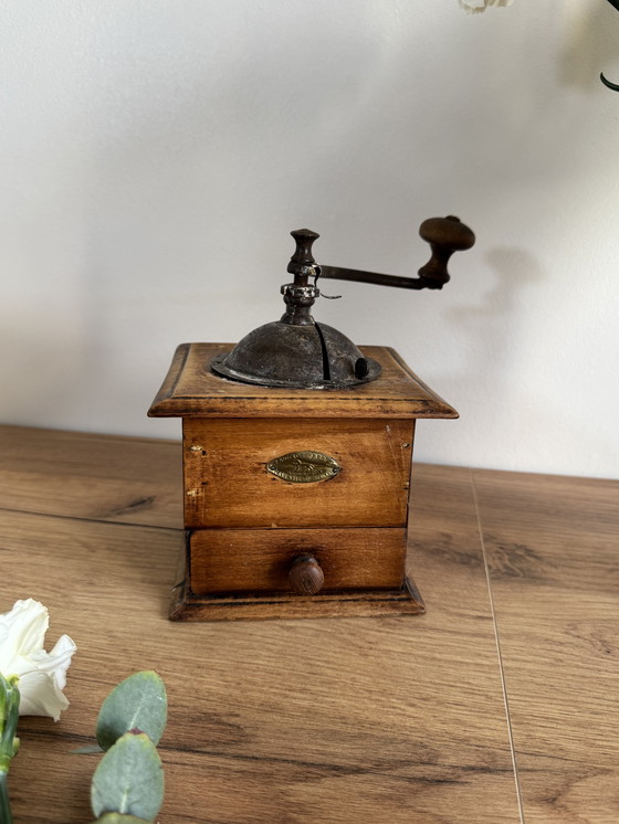 Image 1 of Vintage Peugeot coffee grinder