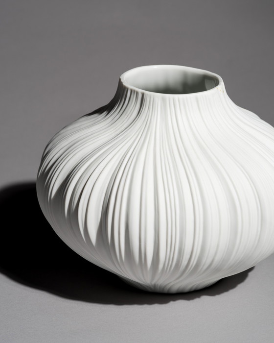 Image 1 of Rosenthal Vase Duo Martin Freyer Bisque Porcelain Plissée Iconic Design 2. Wahl 