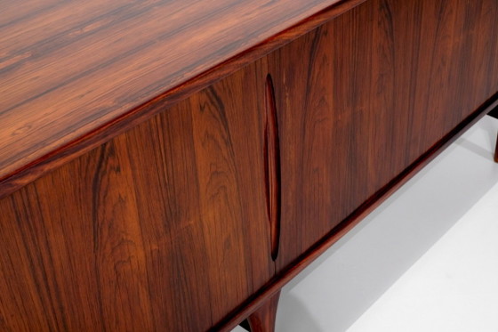 Dressoir ontworpen door Henning Kjaernulf voor Bruno Hansen, Denemarken, jaren 60. – Vitrinekasten, Wood (photo 9 of 20)