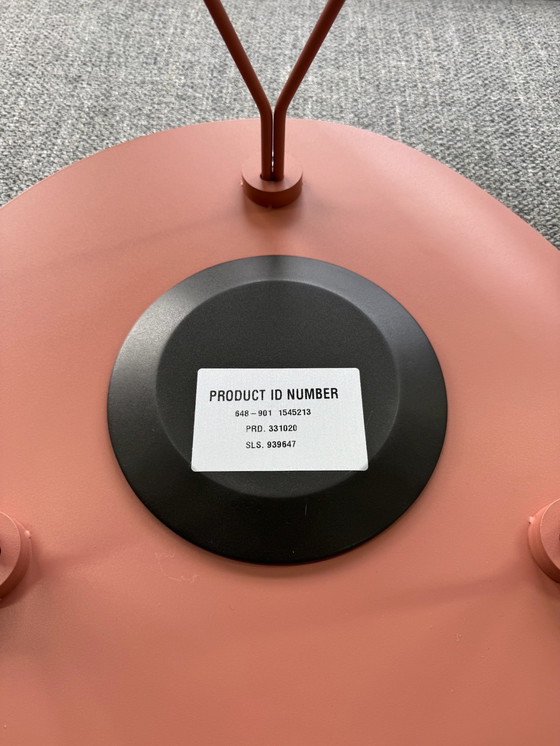 Image 1 of Table d'appoint Leolux Coda