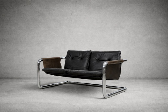Image 1 of Vintage Brutalistische Buisvormige Metalen en Lederen Bauhaus Minimalistische Sofa 1950