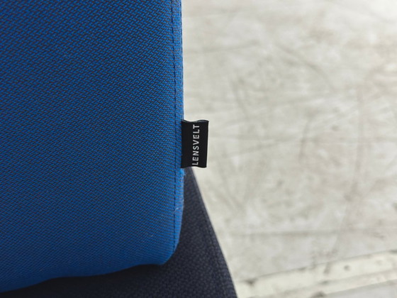Lensvelt AVL Glyder Bank - Atelier Van Lieshout - Schuivende Rugleuning - Blauw – Banken, Textile (photo 7 of 7)