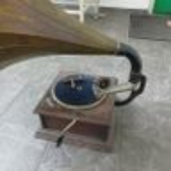 Image 1 of Grammophon - Nostalgie - Funktionsfähig  - veredeltes Holzgehäuse