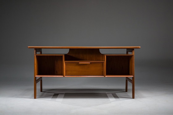 Image 1 of Scrivania modello 75 in teak di Omann Jun Møbelfabrik, anni '60