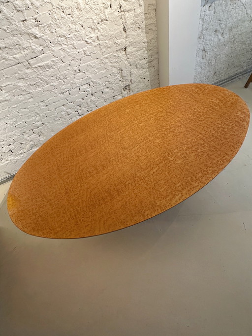 Arco Balance ovaler Tisch - Nussbaum