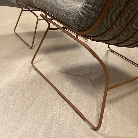 Image 1 of bert plantagie Draat armchair with ottoman