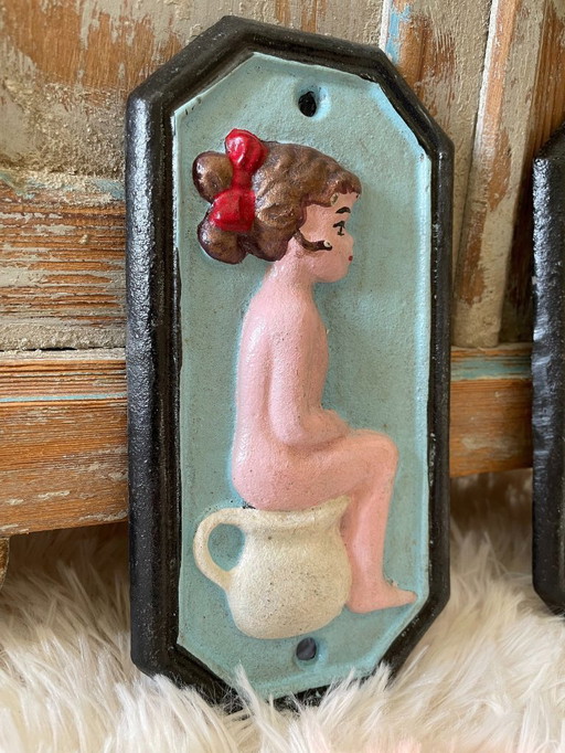 Cartelli per toilette in ghisa vintage per ragazzi e ragazze