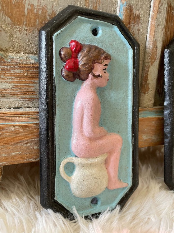 Image 1 of Cartelli per toilette in ghisa vintage per ragazzi e ragazze