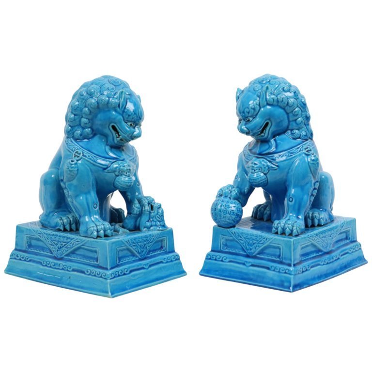 Large Pair of Temple Lions Foo Dogs | €650 | Whoppah