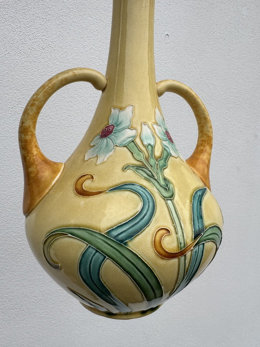 Jarrón de cerámica Art Nouveau de Gustave de Bruyn