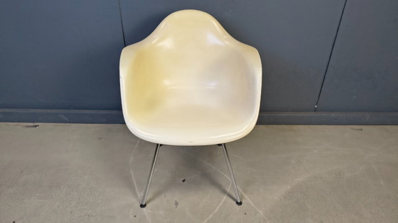 Sedia vintage Dax di Charles e Ray Eames per Vitra, anni '90 – Sedie e poltrone, Metal, Plastic (photo 17 of 17)