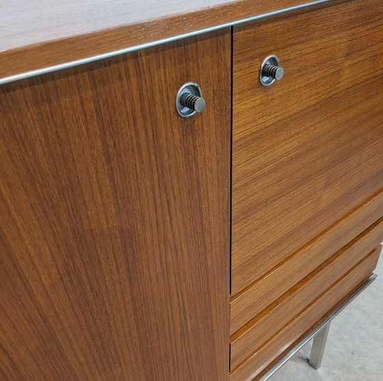 Image 1 of Vintage teakhouten dressoir uit de jaren 60