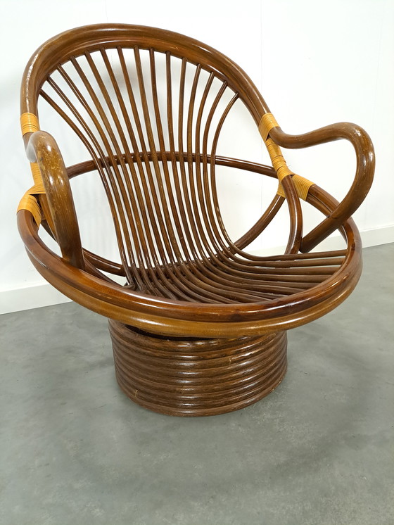 Image 1 of Rotan Manou Draai Stoel Vintage