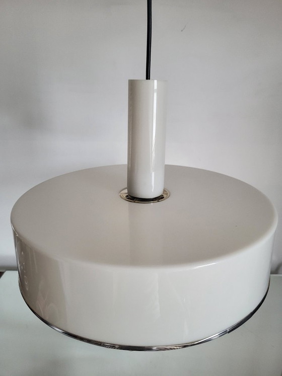 Image 1 of Lampe vintage de style futuriste des années 1960 en plexiglas, à bulles