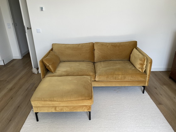Image 1 of Polspotten PPno.2 Divano + Pouf Edizione Speciale – Velluto Ocra