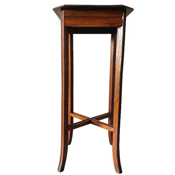 Image 1 of Mesa antigua con pedestal de roble y planta brocante, década de 1890