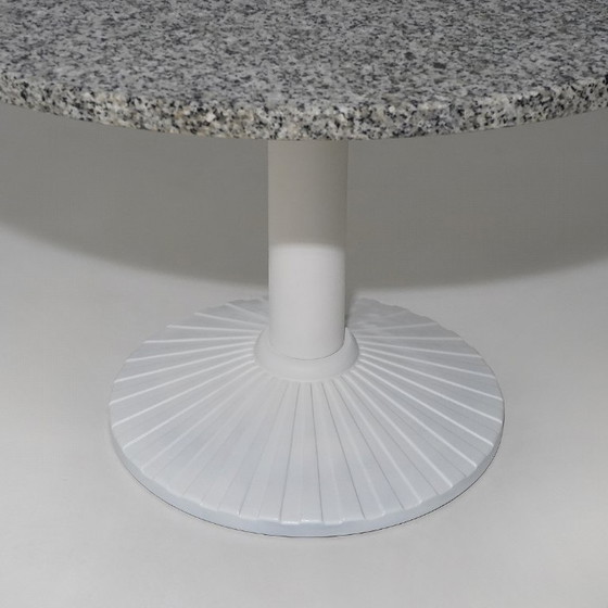 "Vienna" tafel met granieten blad van Peter Noever voor Zanotta, jaren 70 – Eettafels, Marble, Metal (photo 9 of 13)