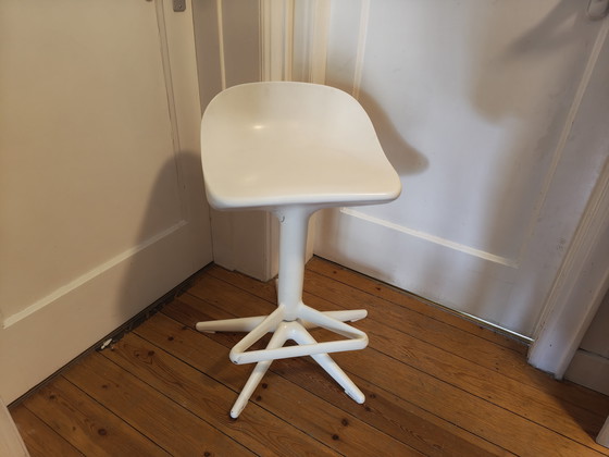 Image 1 of Kartell Spoon Hocker - Designklassiker von Philippe Starck