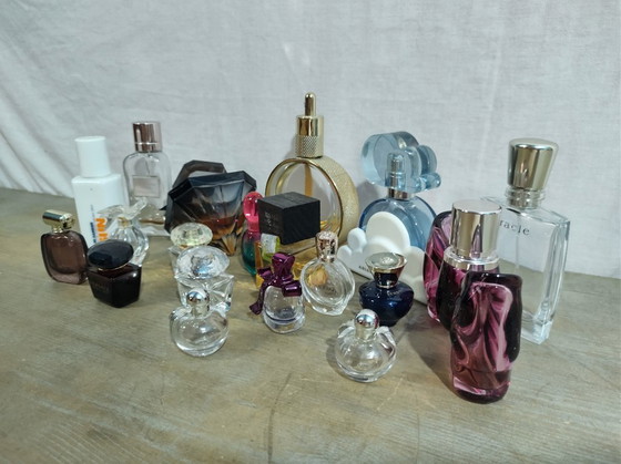 Image 1 of Frascos de perfume
